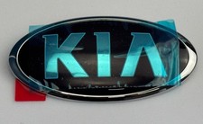 KIA ORIGINAL 86320-1W250 LOGO EMBLEM SCHRIFTZUG SELBSTKLENBEND 130 x 65mm