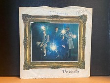 BEATLES - STRAWBERRY FIELDS  /