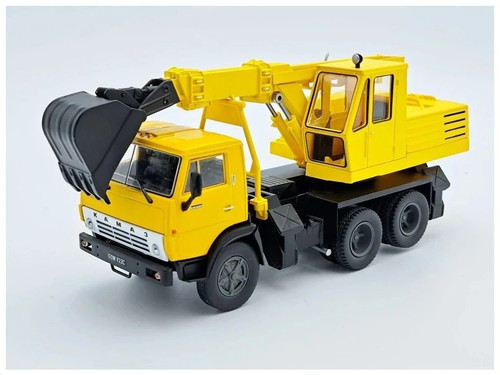 Deagostini iconic trucks kamaz - trucks,