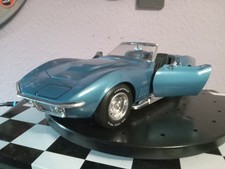 Rewell Modellauto 1:18, Chevrolet Corvette C3 Stingray Bj:89 blau mit Sidepipes
