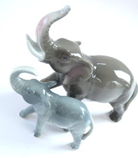 2x ELEFANT FIGUR PORZELLAN  1x