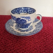 Teetasse und Untertasse