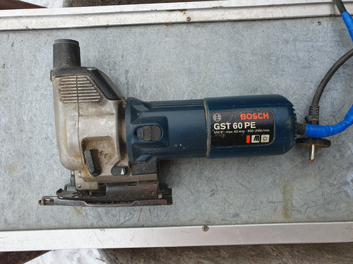 Bosch gst stichsäge - p,