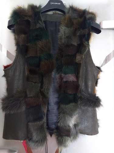 Weste aus fuchspelz und leder - weste,