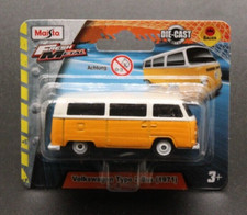 MAISTO 1:64 -Volkswagen Type 2 Bus 1971-  "FRESH METAL" Neu & Ovp
