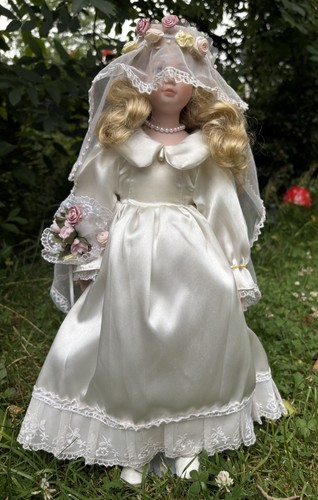 Porzellan puppe alberon - puppe,