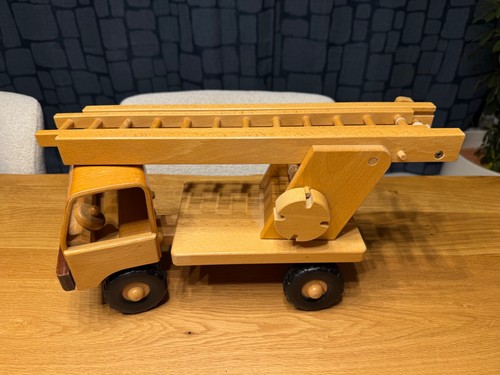 Ddr holzspielzeug feuerwehr - ddr,