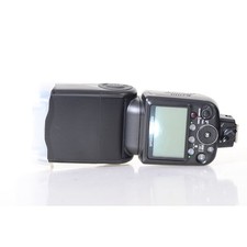 Nikon Speedlight SB-900 -