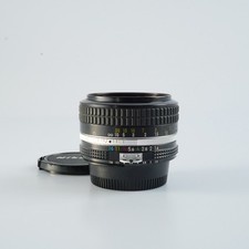 EXZELLENTE Nikon Ai Nikkor