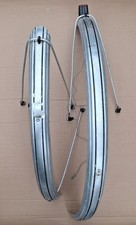 Set Schutzbleche mit Strebe