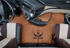 Truck floor mats set tunnel