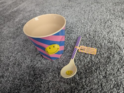 Neu rice smiley becher und - neu!,