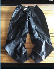 Philipp Plein perforiert