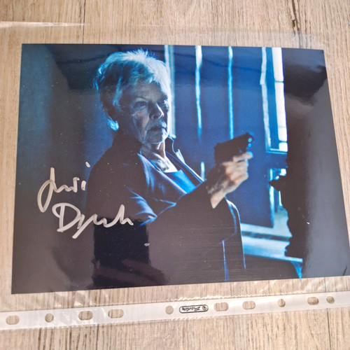 James bond judi dench - james,
