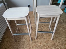 Zwei IKEA RÖNNINGE Barhocker