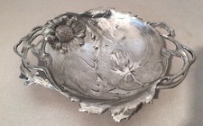 Antike ovale Schale aus Zinn -