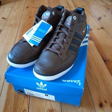Men 9.5US Adidas Vespa Brown