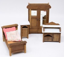 Antike  Puppenstuben Möbel