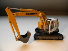 Conrad No 2922 Liebherr R 924 Compact Raupenbagger mit Tieflöffel 1/50