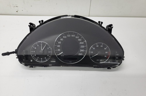 Mercedes w211 tachometer - mercedes,