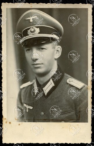 Foto portrait junger leutnant - foto,