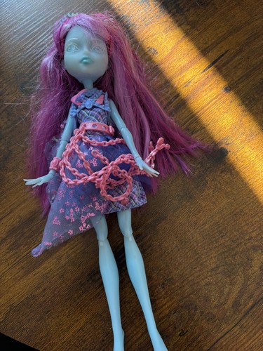 Monster high puppe - monster,