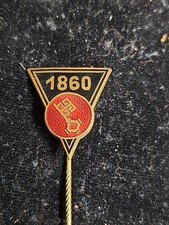 Alte  Anstecknadel Fußball