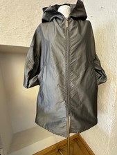 Petra Dieler - Designermode aus Deutschland - wasserabweisende Allwetterjacke