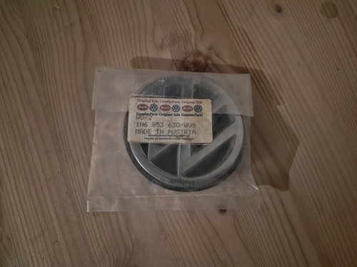 Volkswagen golf emblem - volkswagen,