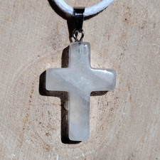 Bergkristall Kreuz Heilstein