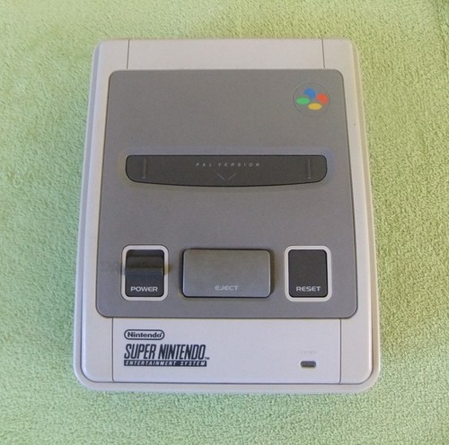 Super nintendo snes - super, chip