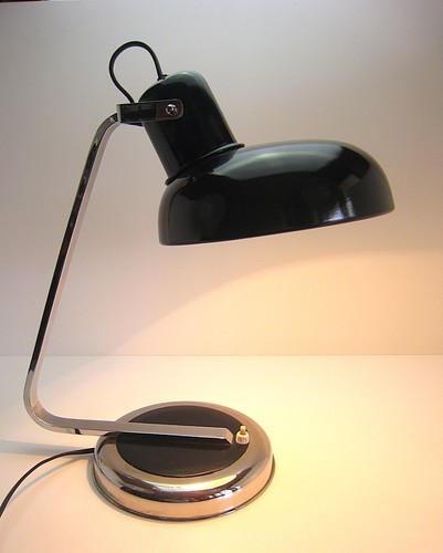 Vintage tischlampe aus - aus, chrom