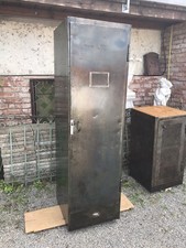 Industriedesign Wehrmacht 30-40er Jahre Spind Metallschrank  Loft Top