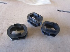 Mercedes W202 C208 Clip Einstiegverkleidung Längsträger Schweller NEU orig. 3x