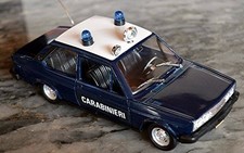 Polistil S 33 FIAT 131, Carabinieri Polizeiauto Vitrine MIRAFIORI Top Zustand