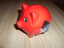 Sparkasse: Sparschwein in rot
