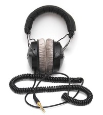 Beyerdynamic DT 770 Pro Studio Kopfhörer 250 Ohm mit Spiralkabel (Headphone)