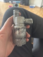 Leerlaufregler Audi 100 C4 2.3 E 134 133 455 B