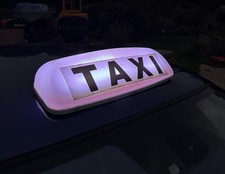 Beleuchtetes Taxi Dachschild -