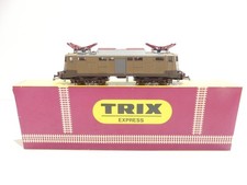 Trix H0 2242 E-Lok E 424 der FS in OVP V3466