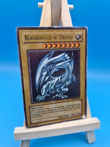Blauäugiger w - blauäugiger,