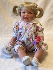 Lee Middleton Doll - Spring in
