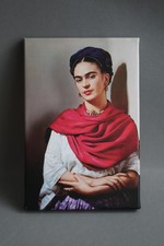  Frida Kahlo mit lila Stirnband und rotem Tuch Leinwandbild 30x20x2 