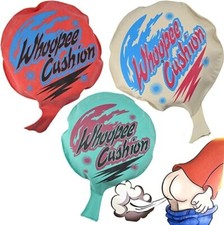 Pupskissen, Furzkissen, Retro