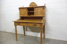 Antiker Schreibtisch