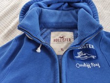 Sweatjacke mit Kapuze von