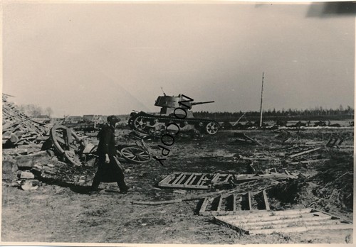 Foto wk2 russischer panzer - wk2,