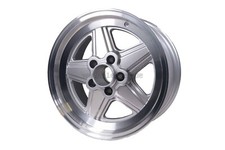 Maxilite Felge im Penta Style