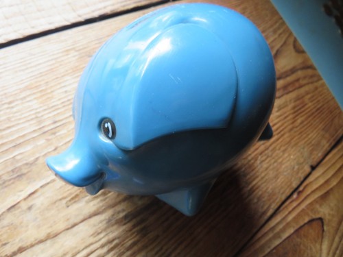 Altes sparschwein spardose - sparschwein,