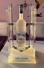 Leere Grey Goose Flasche mit